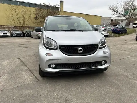 Used SMART FORFOUR Petrol 2018 Ad Germany