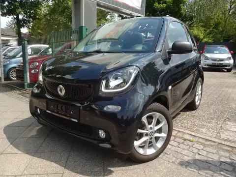 Used SMART FORTWO Petrol 2018 Ad Germany