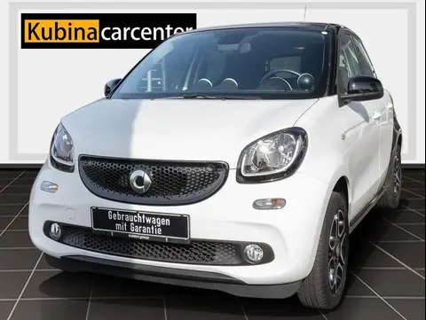 Used SMART FORFOUR Petrol 2014 Ad Germany