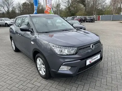 Annonce SSANGYONG TIVOLI Essence 2016 d'occasion 