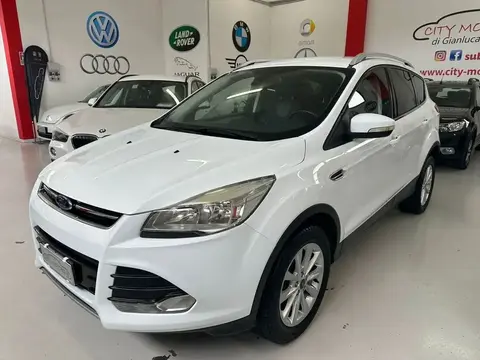 Annonce FORD KUGA Diesel 2015 d'occasion 