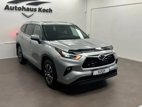 Annonce TOYOTA HIGHLANDER Essence 2020 d'occasion 