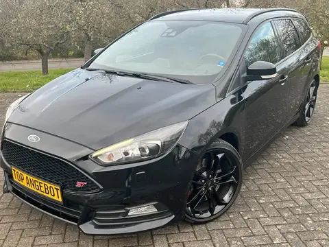 Annonce FORD FOCUS Essence 2017 d'occasion Allemagne