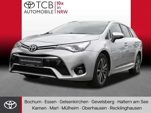 Used TOYOTA AVENSIS Petrol 2017 Ad Germany
