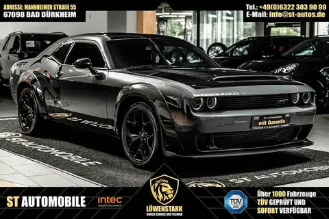 Used DODGE CHALLENGER Petrol 2017 Ad Germany