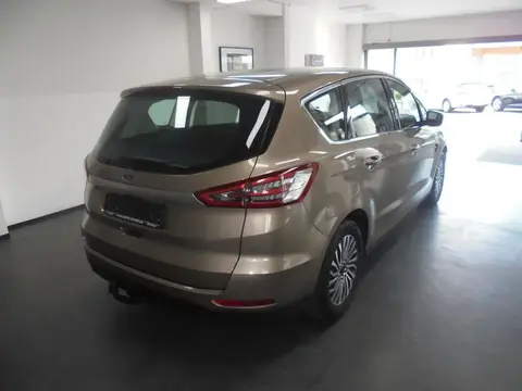 Used FORD S-MAX Diesel 2019 Ad 