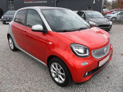 Used SMART FORFOUR Petrol 2017 Ad Germany