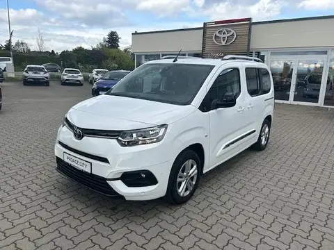 Annonce TOYOTA PROACE Essence 2022 d'occasion Allemagne