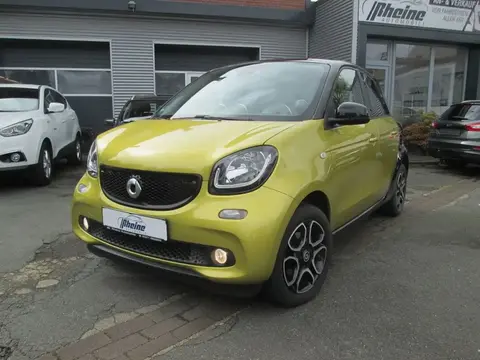 Used SMART FORFOUR Petrol 2015 Ad Germany