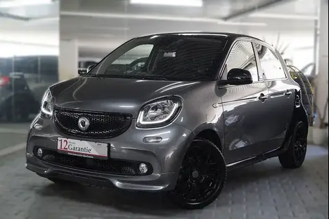 Used SMART FORFOUR Petrol 2019 Ad Germany