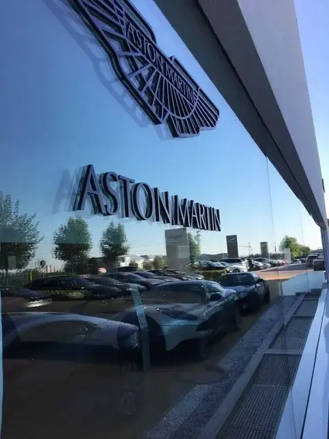Annonce ASTON MARTIN V8 Essence 2024 d'occasion Allemagne
