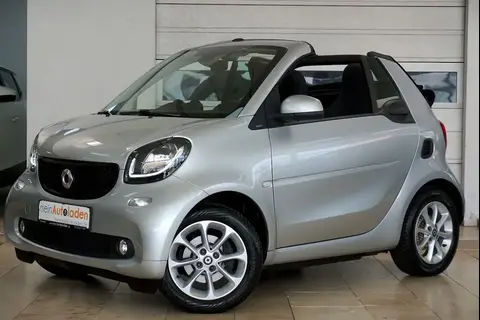 Used SMART FORTWO Petrol 2018 Ad Germany