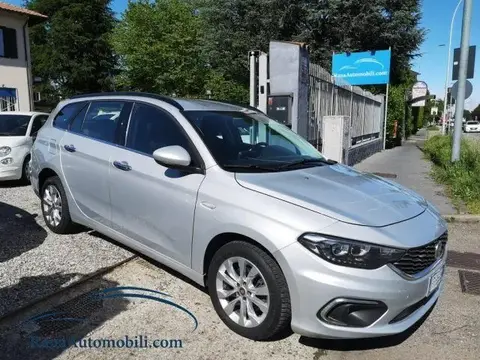 Annonce FIAT TIPO Diesel 2018 d'occasion Italie