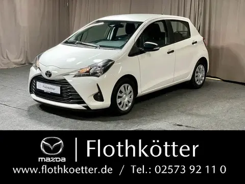 Annonce TOYOTA YARIS Essence 2017 d'occasion Allemagne