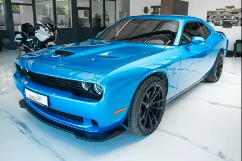 Used DODGE CHALLENGER Petrol 2019 Ad Germany