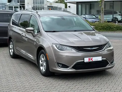 Annonce CHRYSLER PACIFICA Hybride 2018 d'occasion Allemagne