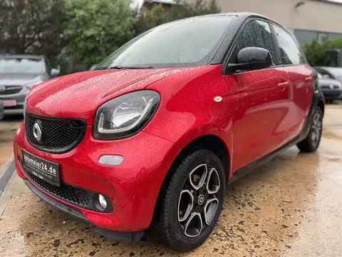 Used SMART FORFOUR Petrol 2016 Ad Germany