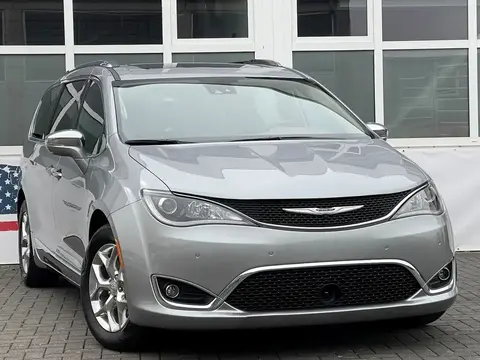 Annonce CHRYSLER PACIFICA GPL 2018 d'occasion Allemagne