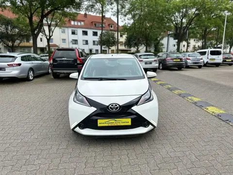 Annonce TOYOTA AYGO X Essence 2016 d'occasion Allemagne