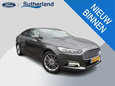 Annonce FORD MONDEO Essence 2017 d'occasion 