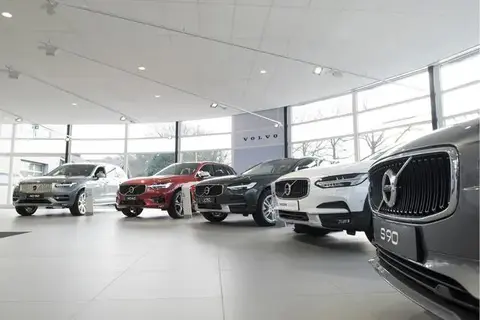 Used VOLVO XC60 Hybrid 2019 Ad 