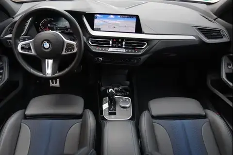 Annonce BMW SERIE 1 Essence 2019 en leasing 