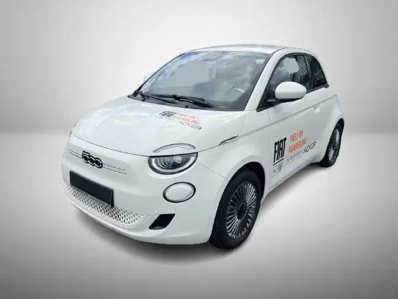 Used Fiat 500 ad : Year 2023, 1500 km | Reezocar