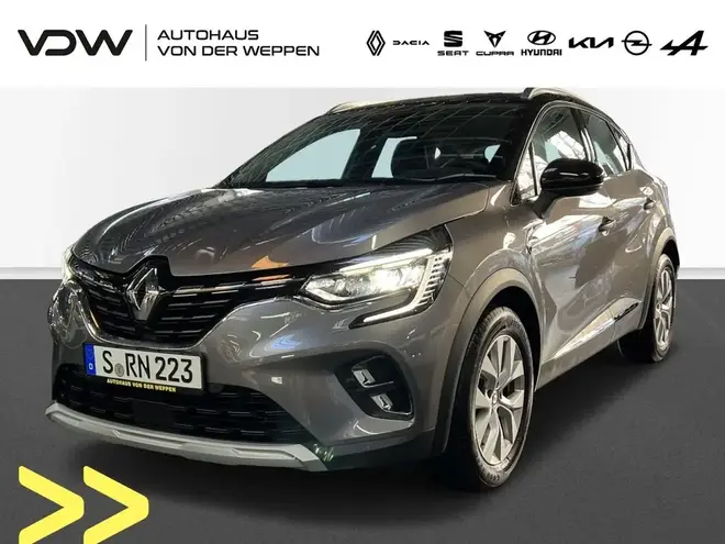 Used Renault Captur ad : Year 2022, 8000 km | Reezocar