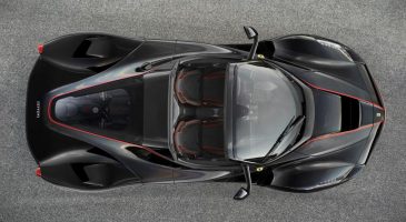 La Ferrari Aperta au Mondial de l'auto 2016