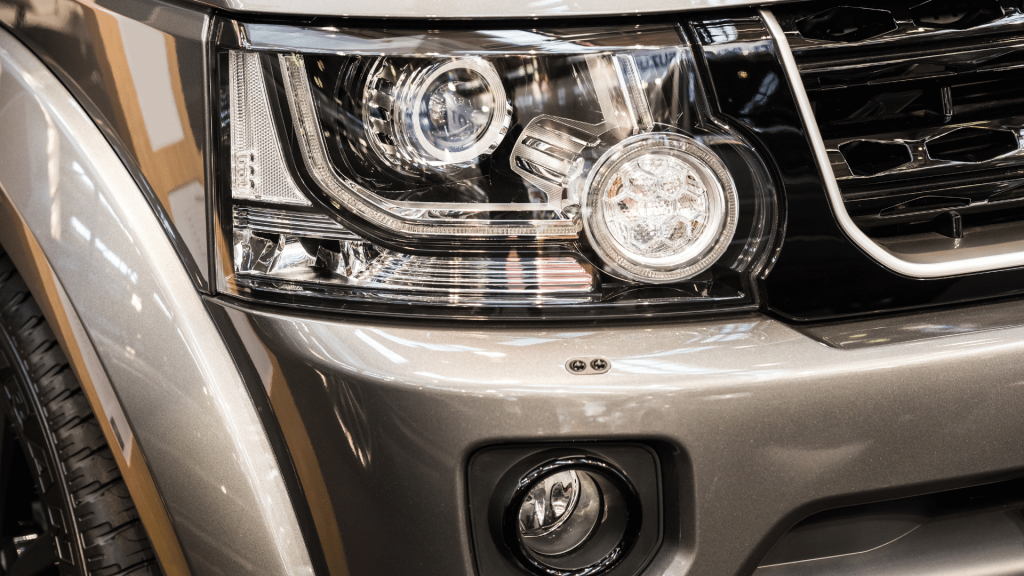 Quelle ampoule choisir pour vos phares de voiture ?