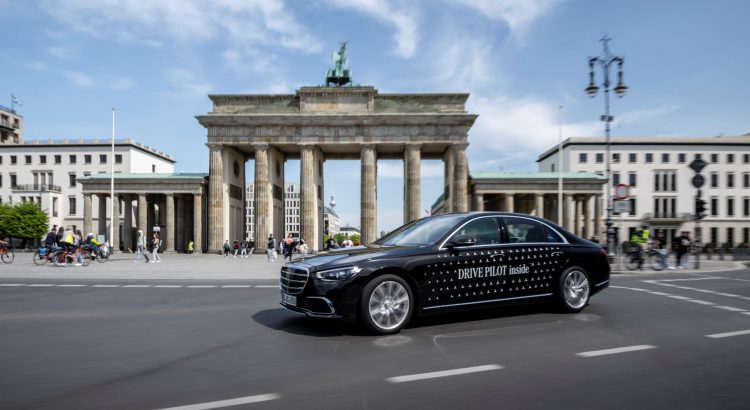 La conduite autonome, bientôt une réalité chez Mercedes