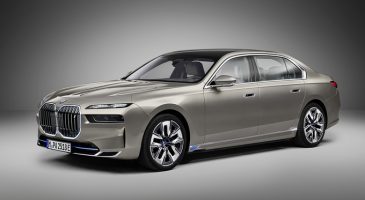 Nouvelle BMW Série 7 : la longue berline de luxe passe à l’électrique !
