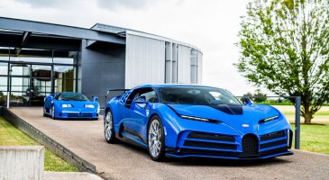 Bugatti a livré la première des 10 Centodieci