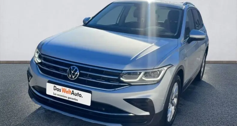 Photo 1 : Volkswagen Tiguan 2021 Hybride