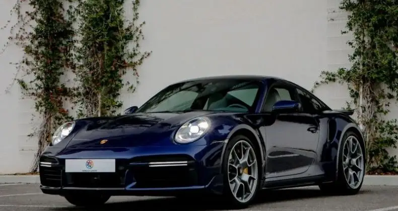Photo 1 : Porsche 911 2021 Essence
