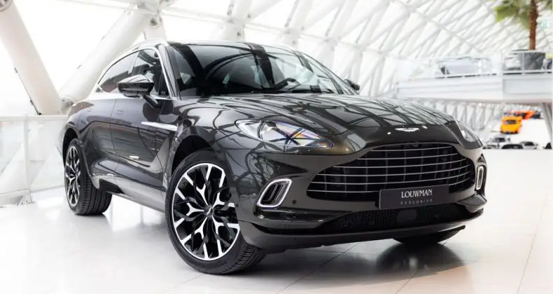Photo 1 : Aston Martin Dbx 2020 Petrol