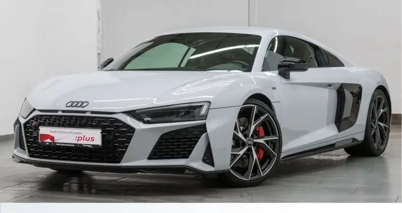 Photo 1 : Audi R8 2021 Petrol