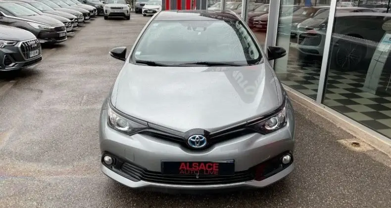Photo 1 : Toyota Auris 2018 Hybrid