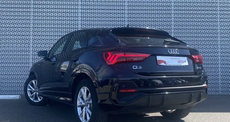 Photo 1 : Audi Q3 2021 Diesel