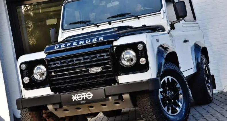 Photo 1 : Land Rover Defender 2015 Diesel