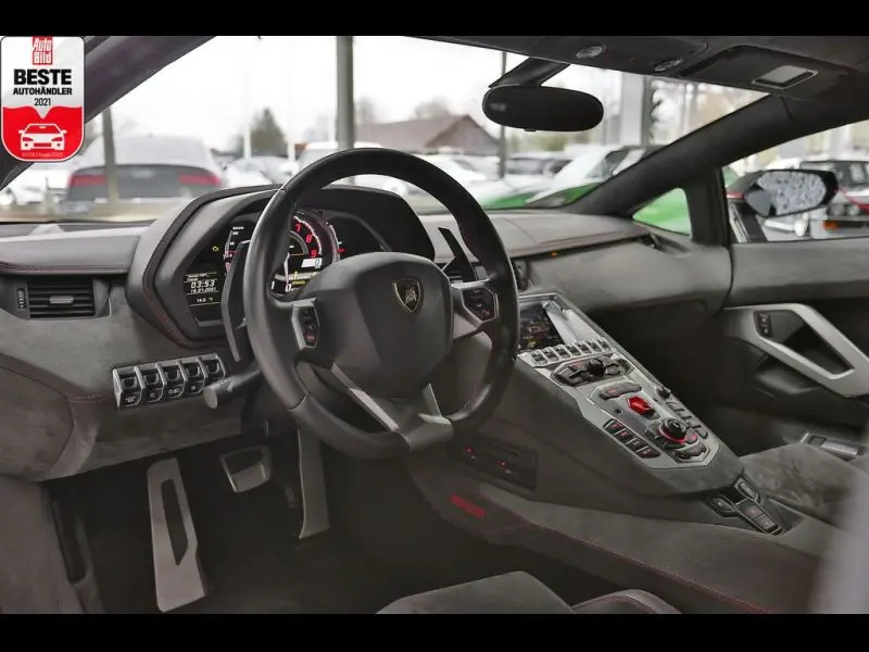 Photo 1 : Lamborghini Aventador 2015 Essence