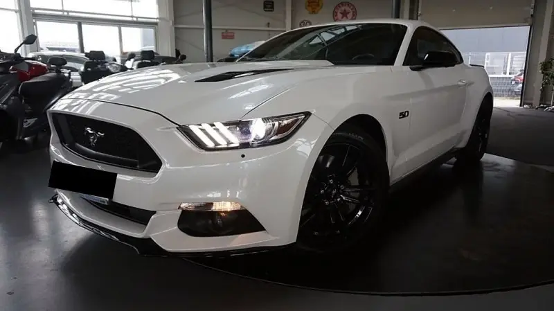 Photo 1 : Ford Mustang 2018 Essence