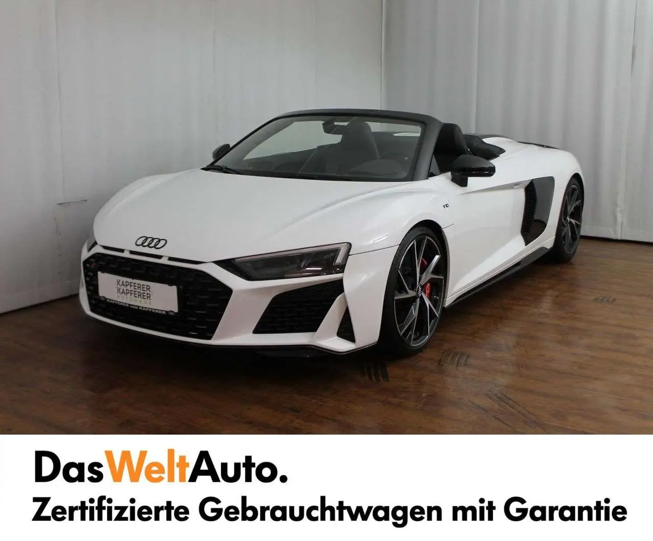 Photo 1 : Audi R8 2020 Petrol