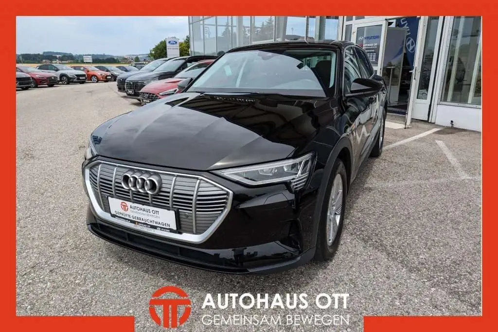 Photo 1 : Audi Quattro 2019 Électrique