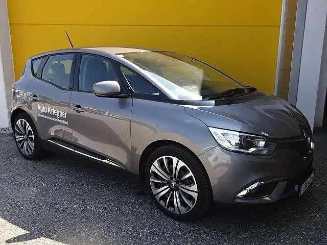 Photo 1 : Renault Scenic 2022 Essence