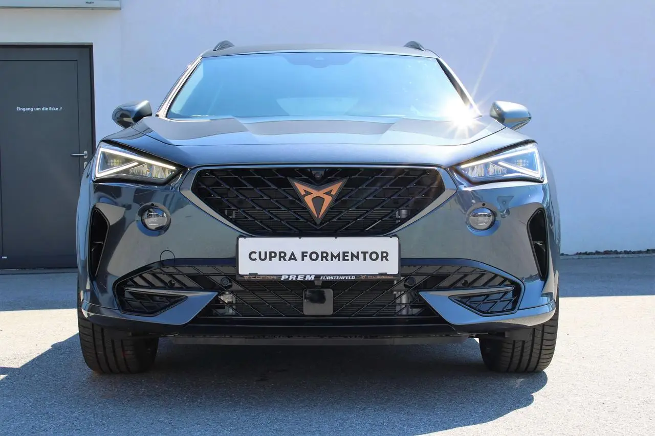 Photo 1 : Cupra Formentor 2023 Hybride