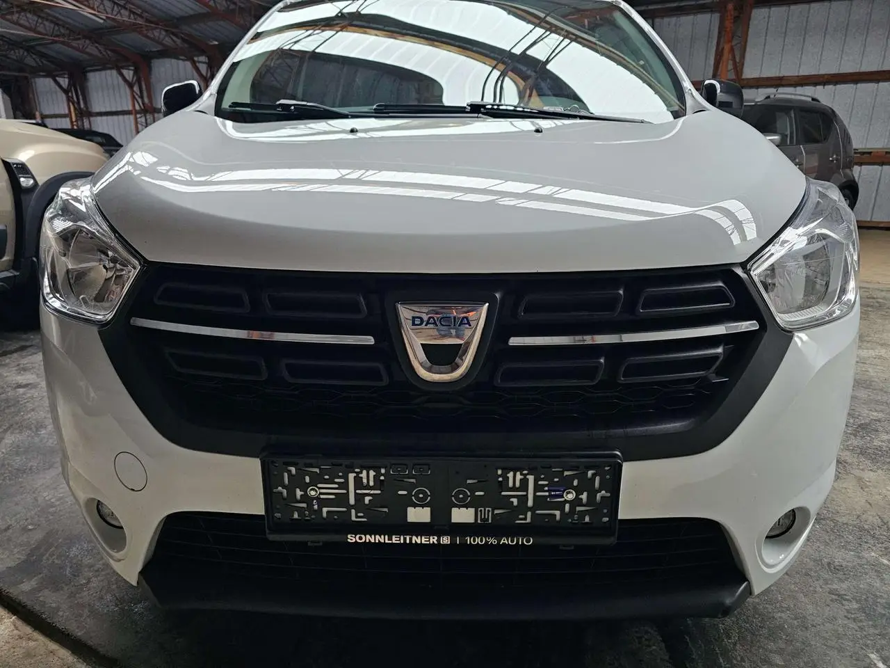 Photo 1 : Dacia Lodgy 2020 Essence