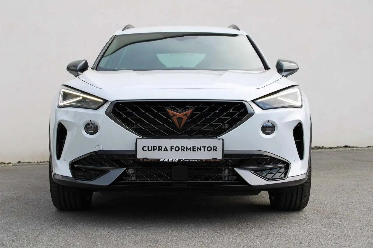 Photo 1 : Cupra Formentor 2023 Hybride