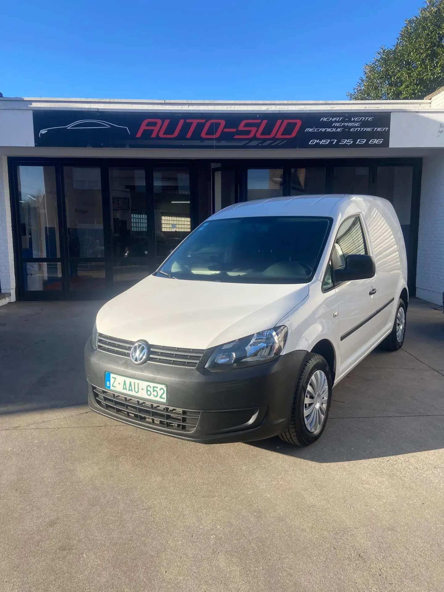 Used Volkswagen Caddy ad : Year 2015, 85000 km