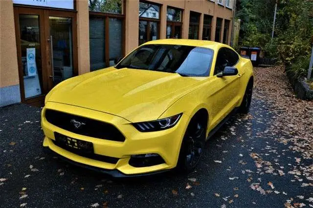 Photo 1 : Ford Mustang 2017 Petrol